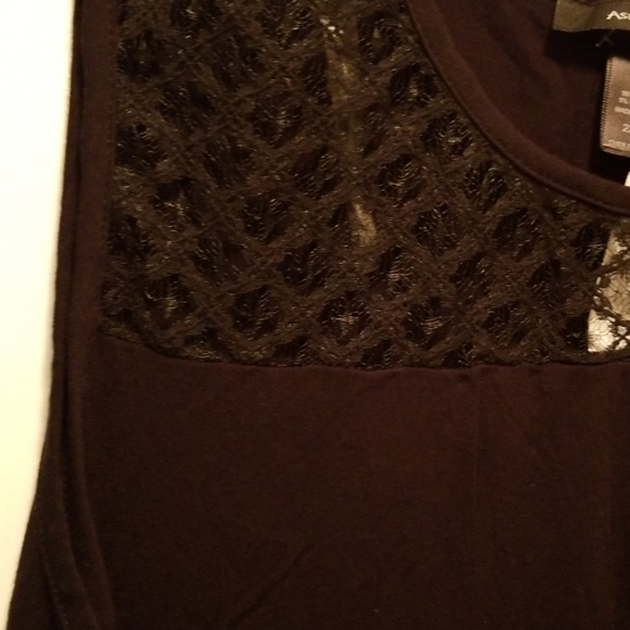 Top - Picture 2 of 3